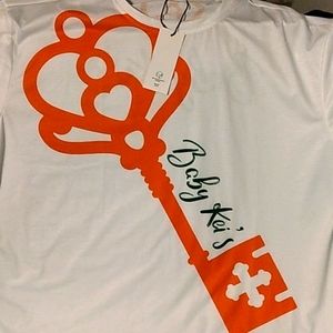 http://www.eshatro.com for more custom wear